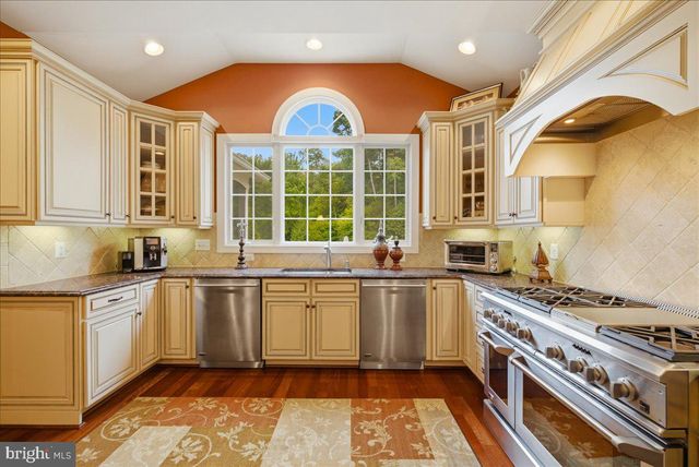 5808 MALVERN HILL CT, Haymarket, VA 20169