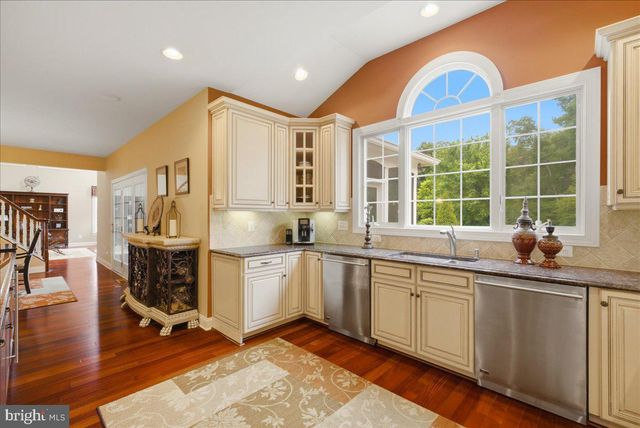 5808 MALVERN HILL CT, Haymarket, VA 20169