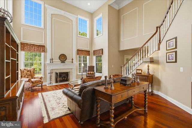 5808 MALVERN HILL CT, Haymarket, VA 20169
