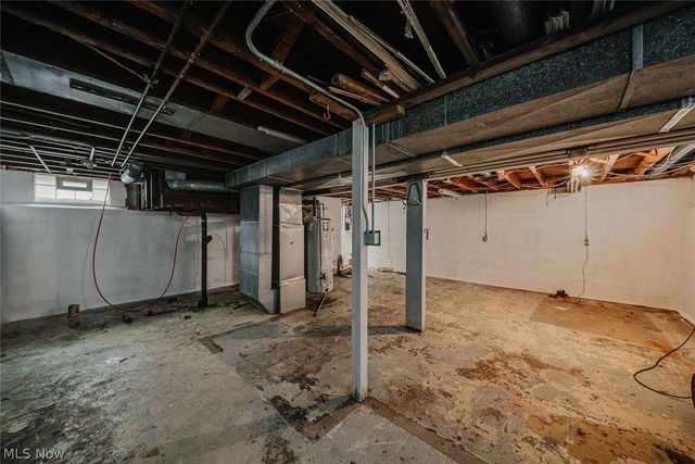 32909 Alva Drive, Eastlake, OH 44095