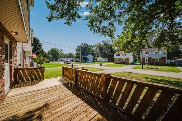 32909 Alva Drive, Eastlake, OH 44095