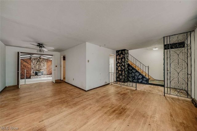 32909 Alva Drive, Eastlake, OH 44095