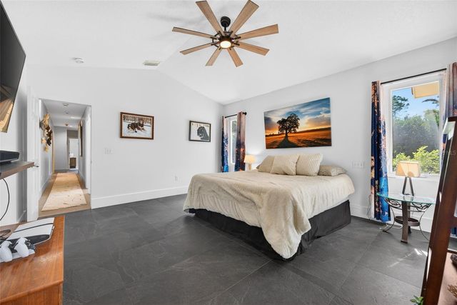 2392 LANDINGS CIRCLE, Bradenton, FL 34209