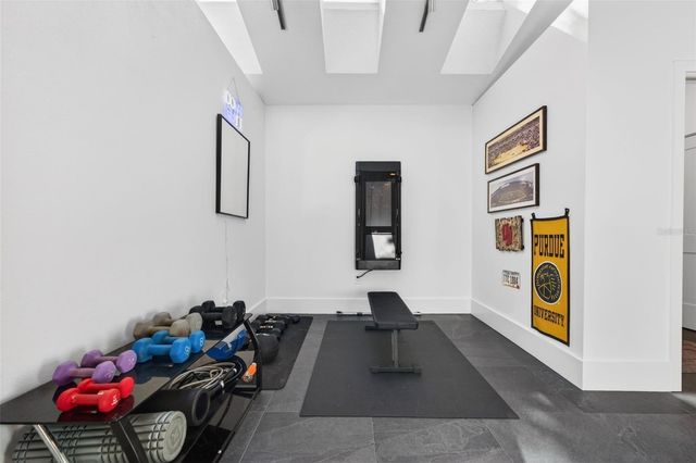 2392 LANDINGS CIRCLE, Bradenton, FL 34209