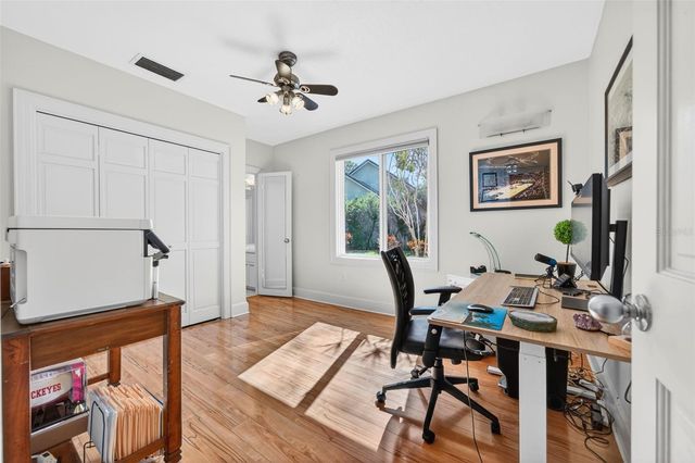 2392 LANDINGS CIRCLE, Bradenton, FL 34209