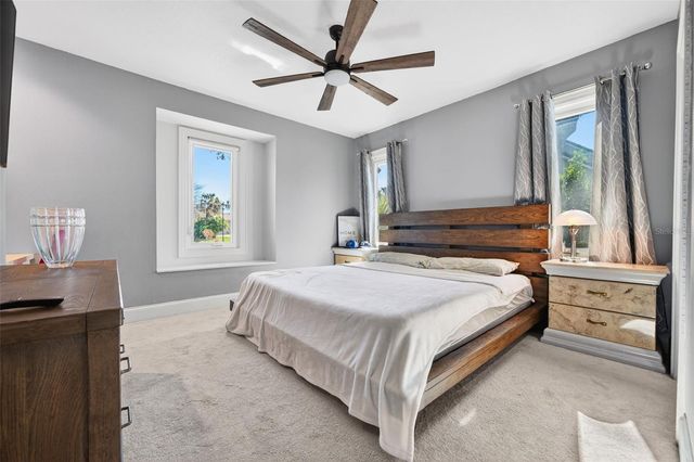 2392 LANDINGS CIRCLE, Bradenton, FL 34209