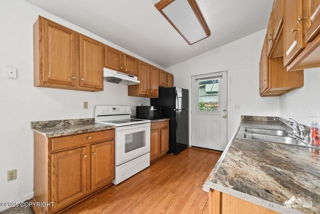 8150 Lamplighter Court, Anchorage, AK 99502