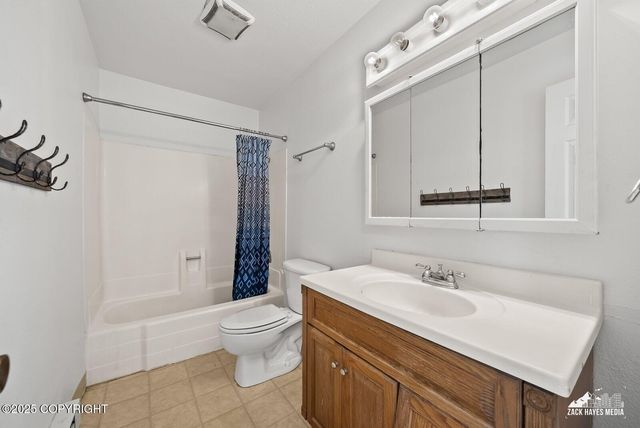 8150 Lamplighter Court, Anchorage, AK 99502