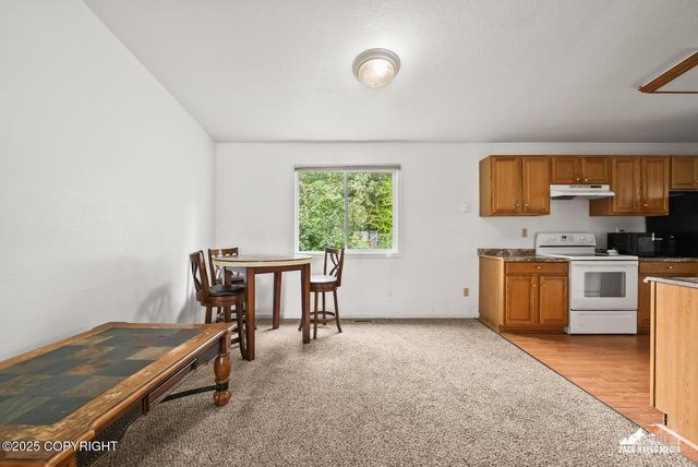 8150 Lamplighter Court, Anchorage, AK 99502