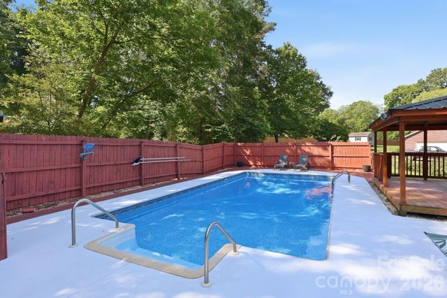 41 Old Farm Road, Salisbury, NC 28147