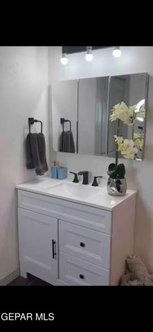5405 Montoya A, El Paso, TX 79932