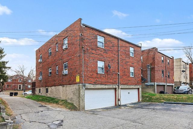 7119 Eastlawn Drive, Cincinnati, OH 45237