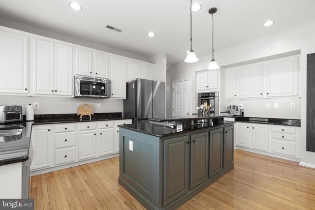 19619 HOOVER FARM, Gaithersburg, MD 20882