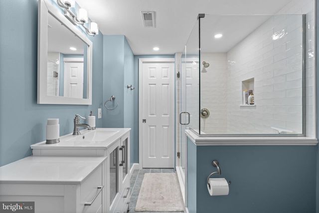 19619 HOOVER FARM, Gaithersburg, MD 20882