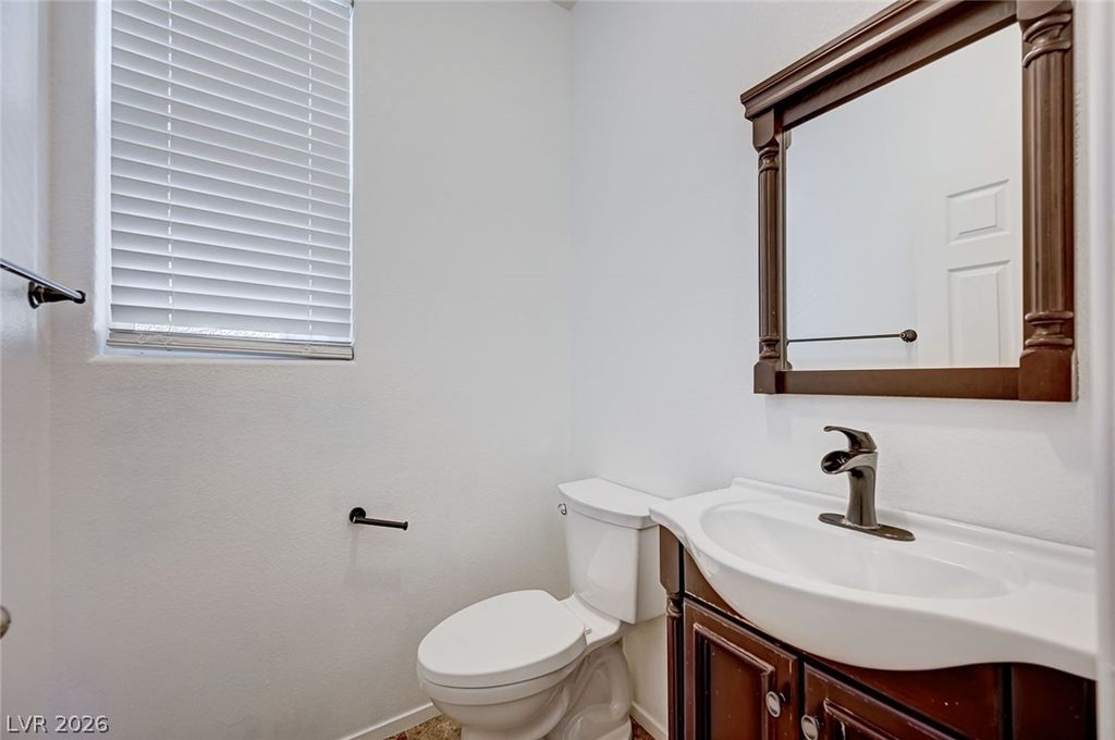 Image 16 of property listing at 10837 Hunters Green Avenue, Las Vegas, NV 89166