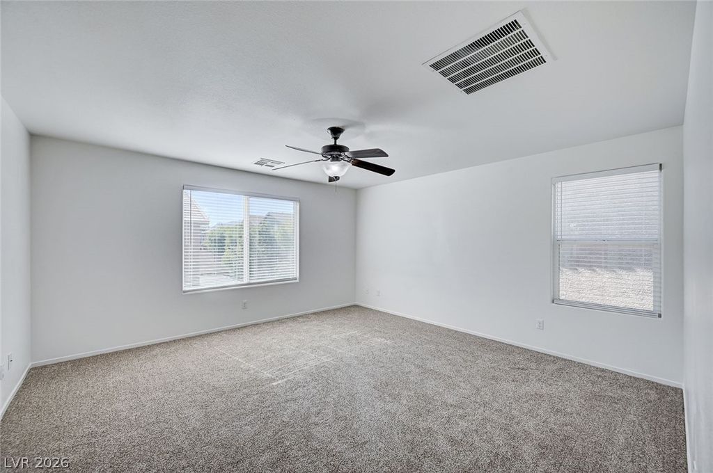 Image 19 of property listing at 10837 Hunters Green Avenue, Las Vegas, NV 89166