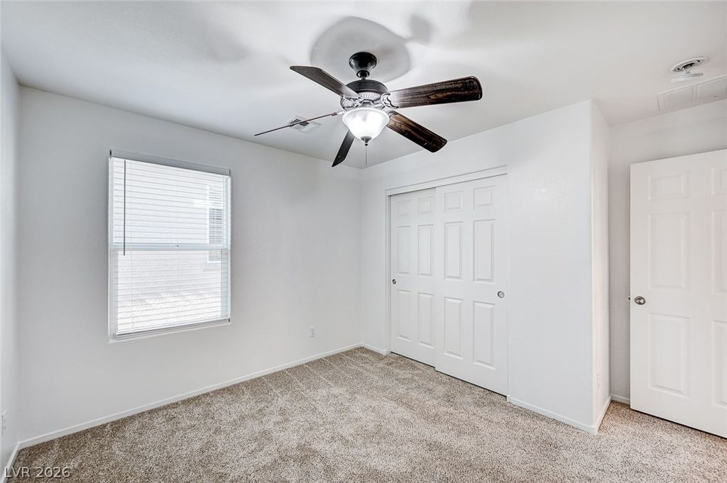Image 28 of property listing at 10837 Hunters Green Avenue, Las Vegas, NV 89166
