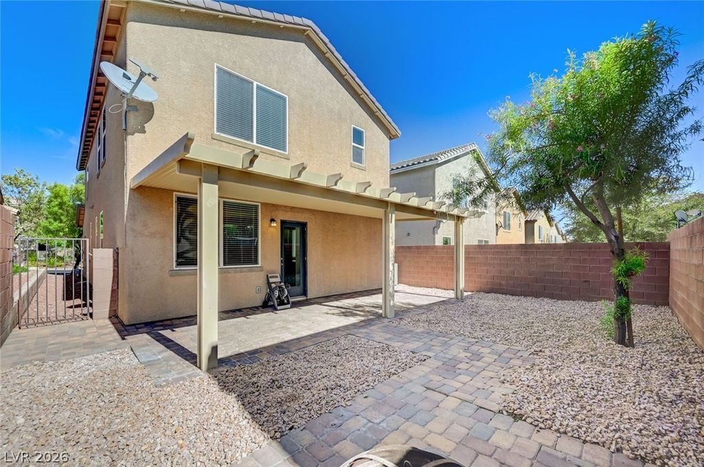 Image 41 of property listing at 10837 Hunters Green Avenue, Las Vegas, NV 89166