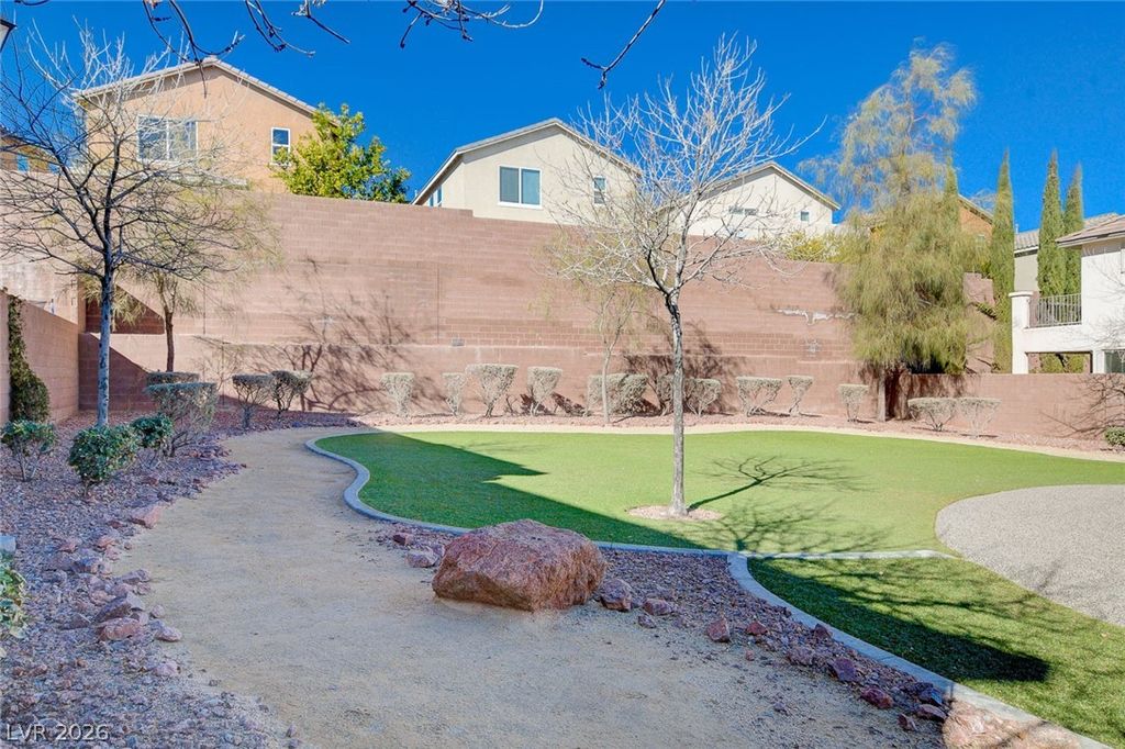 Image 50 of property listing at 10837 Hunters Green Avenue, Las Vegas, NV 89166