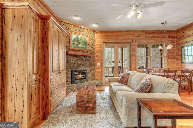 1233 Tame Turkey Road, Lakemont, GA 30552