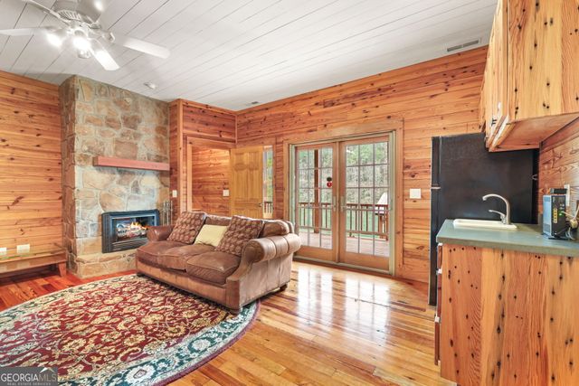 1233 Tame Turkey Road, Lakemont, GA 30552