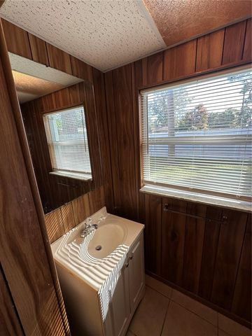 2002 20TH STREET W B, Bradenton, FL 34205