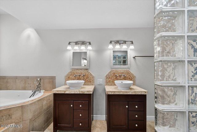 5750 N 10TH Street 5, Phoenix, AZ 85014