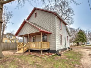 206 1/2 Ohio Street, La Porte, IN 46350