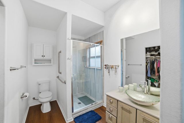 5704 Roundup WAY, Leander, TX 78645