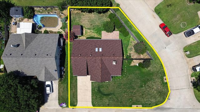 3408 Meadowview Drive, Corinth, TX 76210