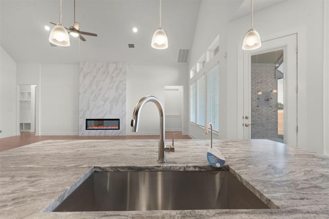 1649 Willow Bean DR, Georgetown, TX 78633