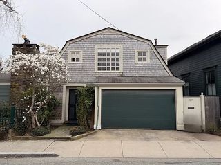 107 John Street, Newport, RI 02840