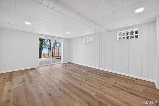 510 Charoak Drive, Ballwin, MO 63021