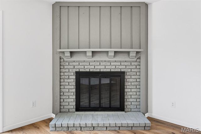 510 Charoak Drive, Ballwin, MO 63021