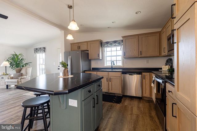 17 BURKE DRIVE, Shippensburg, PA 17257
