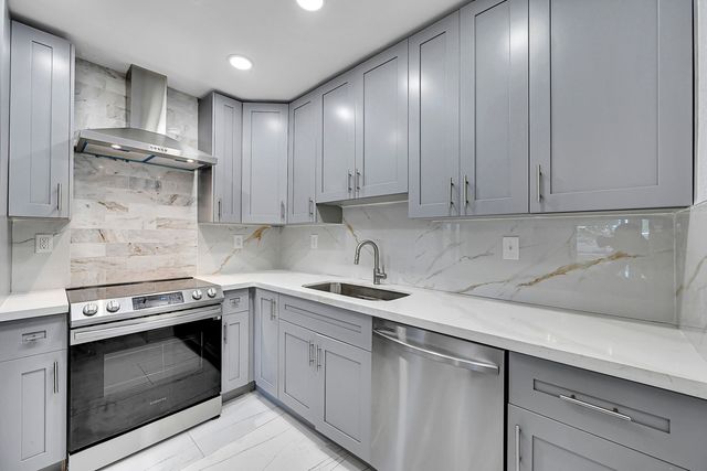 1181 SW 4th Terrace, Pompano Beach, FL 33060