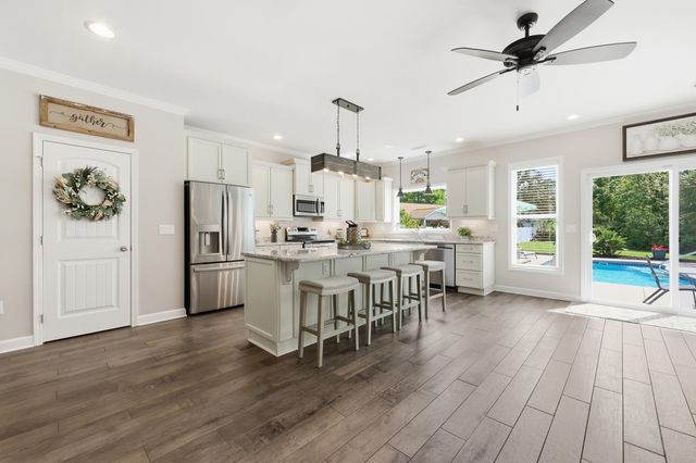 430 Shellbank Dr., Longs, SC 29568