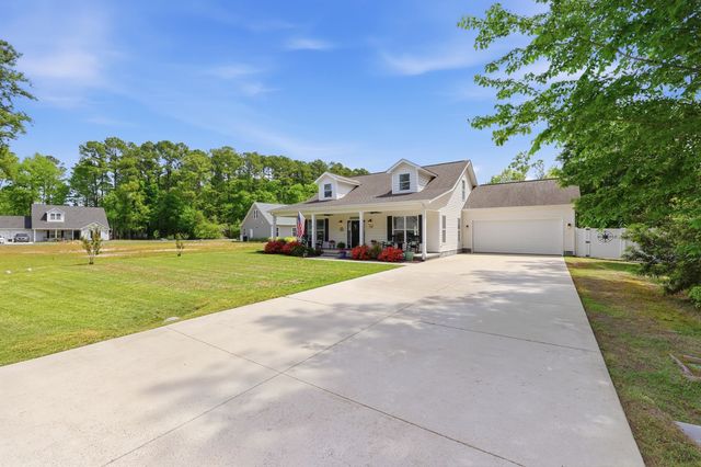 430 Shellbank Dr., Longs, SC 29568