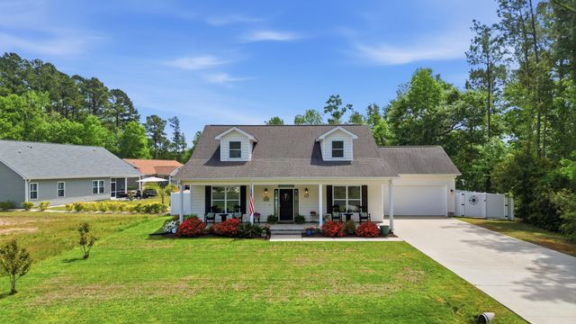 430 Shellbank Dr., Longs, SC 29568