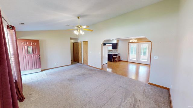 4430 Obing Strasse, Jasper, IN 47546