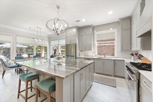 1418 Kensington Court, Southlake, TX 76092