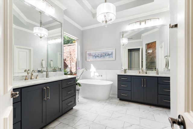 1418 Kensington Court, Southlake, TX 76092