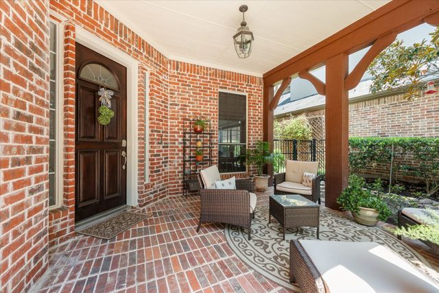 1418 Kensington Court, Southlake, TX 76092