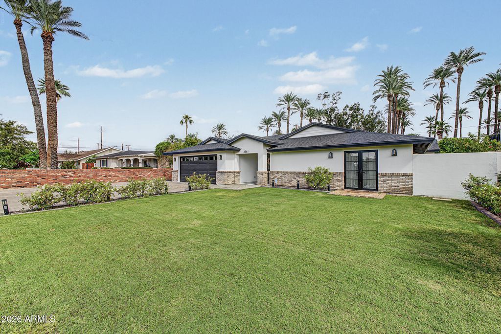 4541 N 43RD Street, Phoenix, AZ 85018 — photo 3
