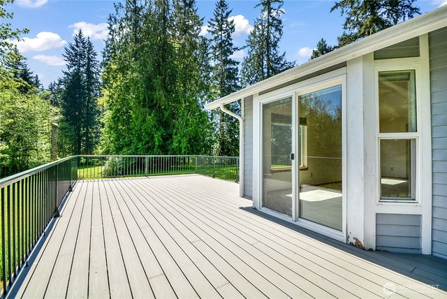 18526 320th Avenue NE, Duvall, WA 98019