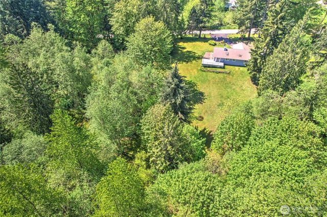 18526 320th Avenue NE, Duvall, WA 98019