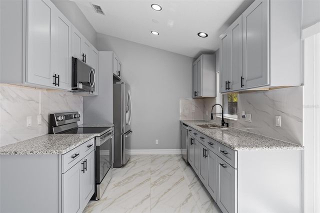 10611 REAGANS RUN DRIVE, Clermont, FL 34711