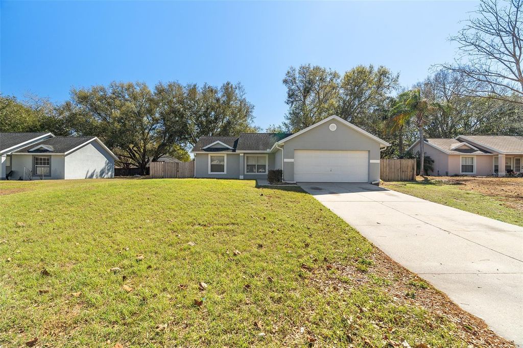 Image 19 of property listing at 10611 REAGANS RUN DRIVE, Clermont, FL 34711