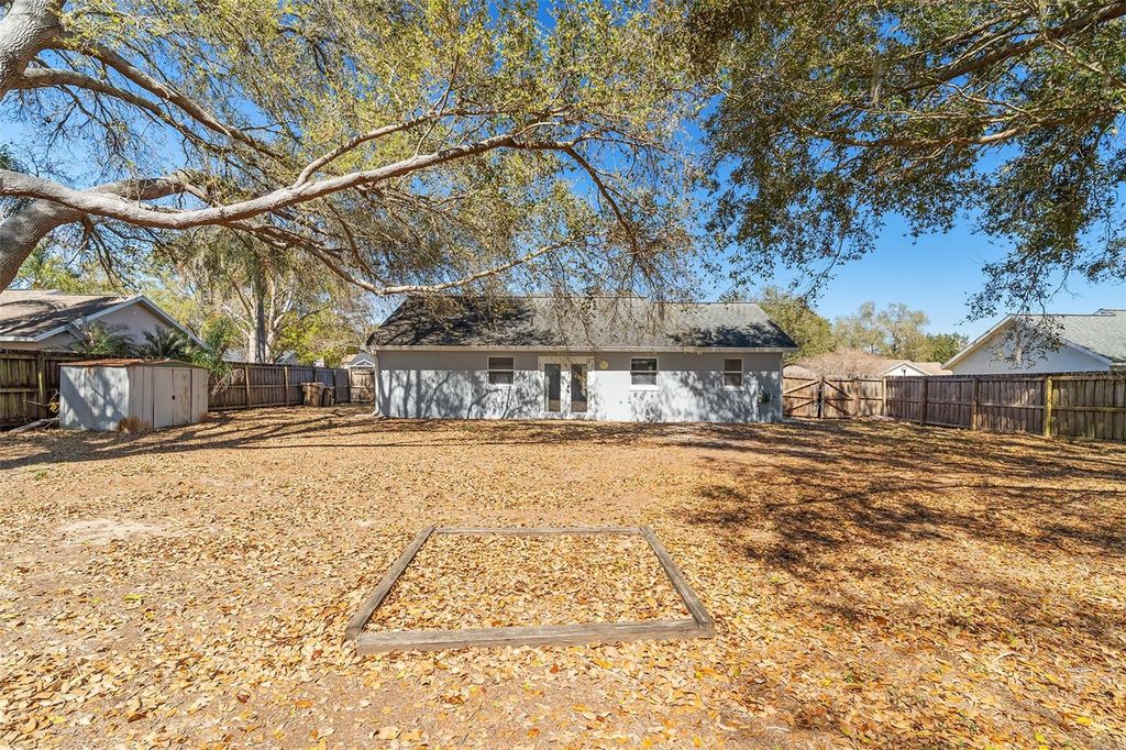 Image 20 of property listing at 10611 REAGANS RUN DRIVE, Clermont, FL 34711