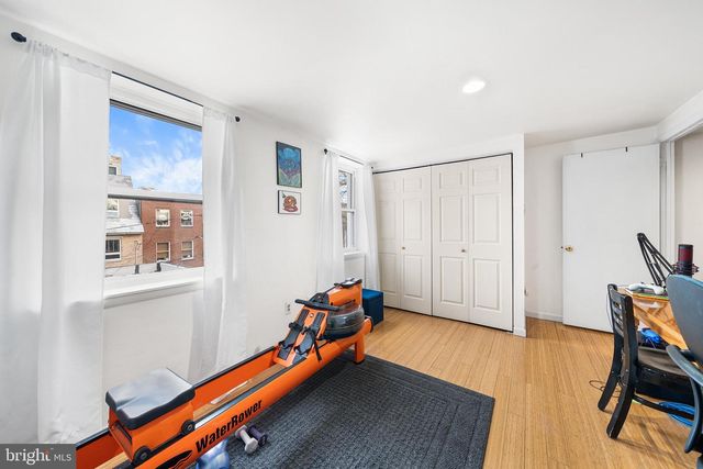 1023 S 6TH ST, Philadelphia, PA 19147